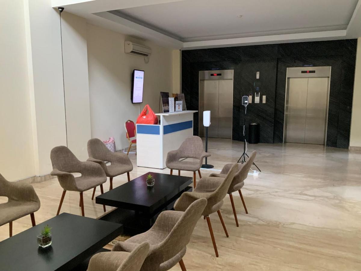 Palam Mansion At Aston Apartment - Batamナゴヤ エクステリア 写真