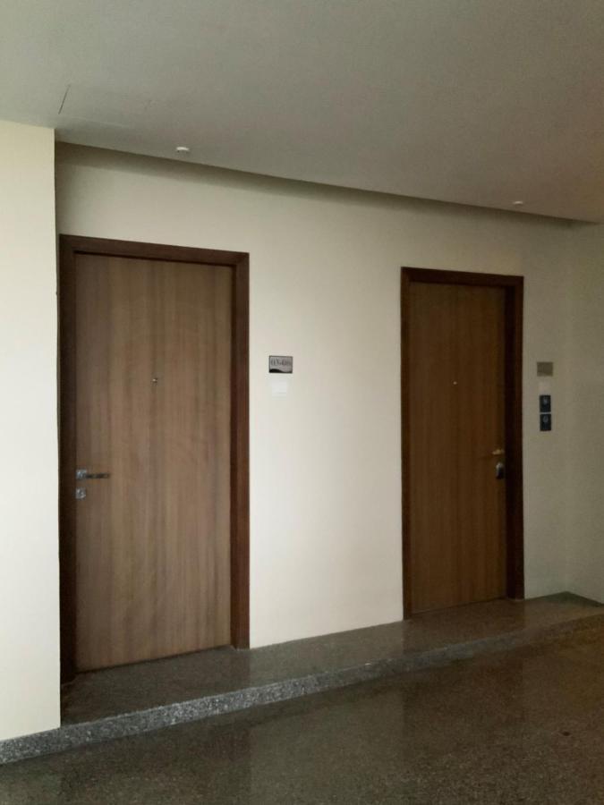 Palam Mansion At Aston Apartment - Batamナゴヤ エクステリア 写真